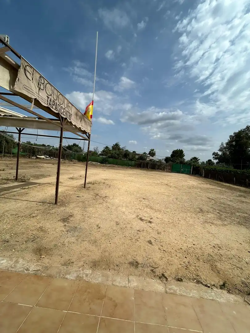 Finca rústica en venta en Utrera