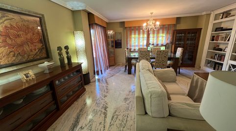 Foto 3 de Piso en venta en Avenida del Ejército Español, 18, Hospital, Jaén Capital