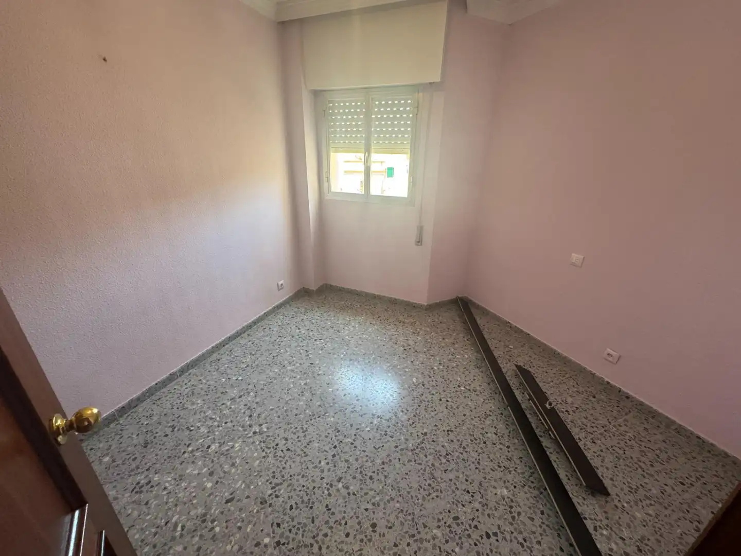 Bedroom of Flat for sale in Dos Hermanas  with Terrace and Storage room