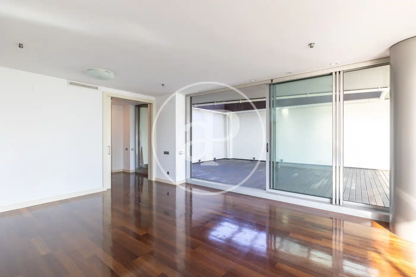 Sala de estar de Piso en venta en Barcelona con Aire acondicionado, Calefacción y Terraza