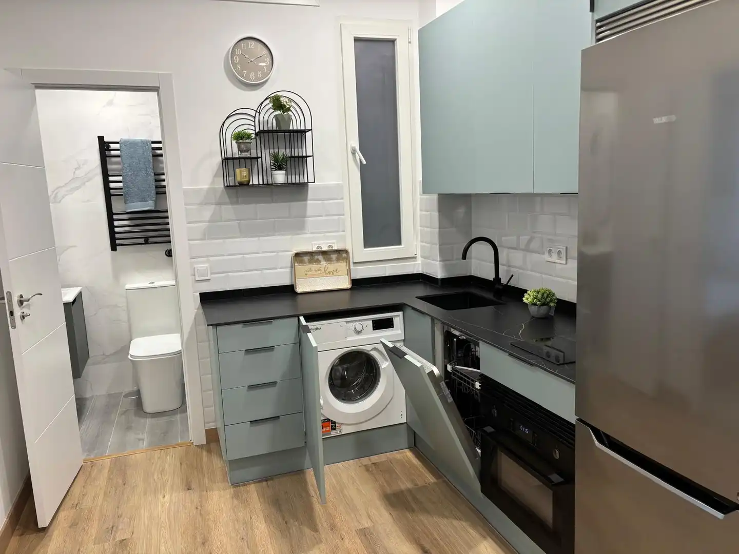Piso con ascensor en venta en Avenida de la Ciudad de Barcelona, imagen 4