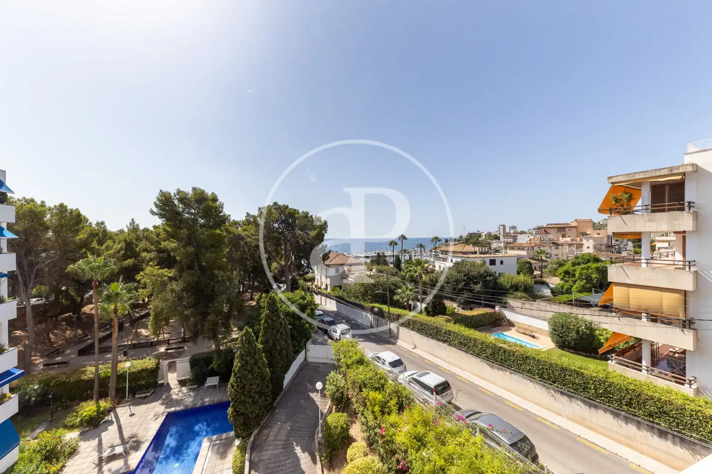 Außenansicht von Wohnung zur Miete in  Palma de Mallorca mit Klimaanlage, Heizung und Privatgarten