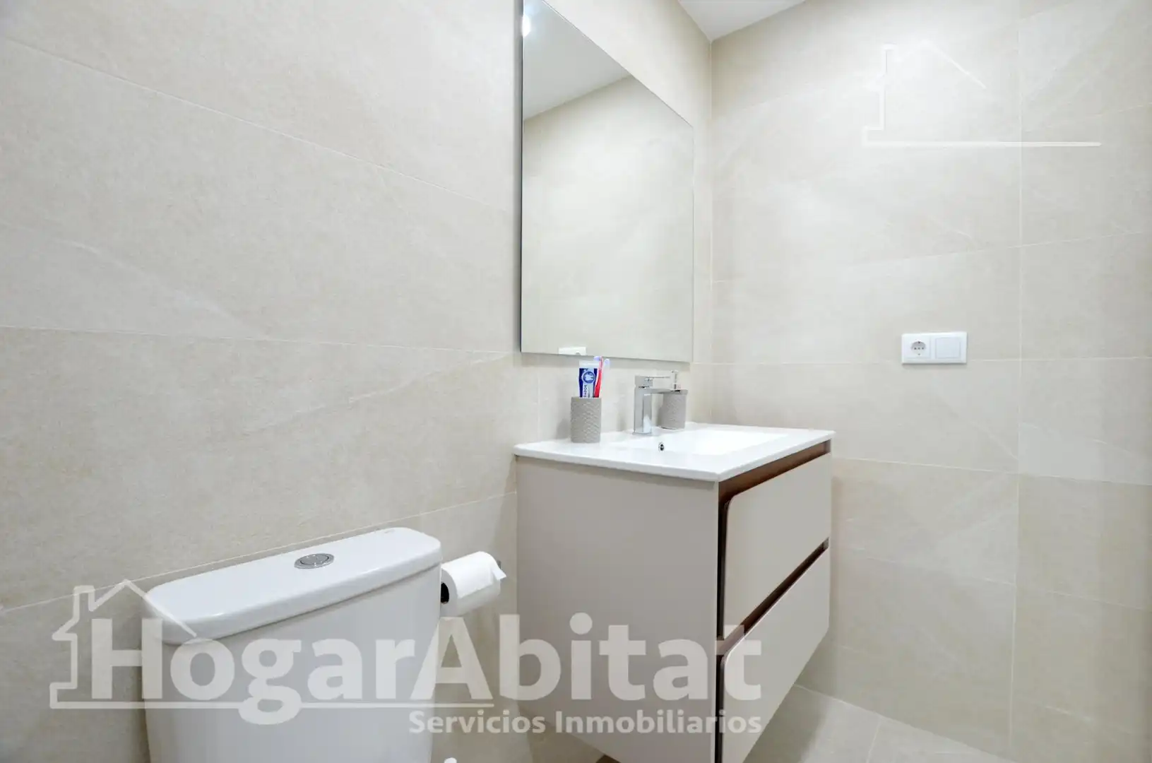 Bathroom of Flat for sale in Cullera  with Air Conditioner, Storage room and Balcony