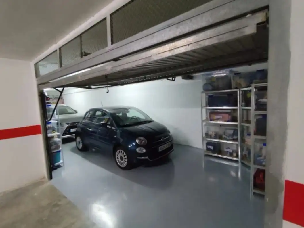 Parkplatz von Garage zur Miete in Alzira