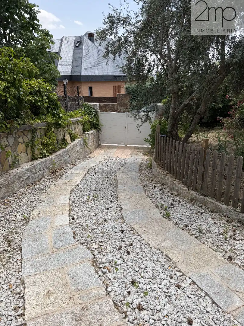 Garten von Haus oder Chalet zur Miete in Manzanares El Real mit Heizung, Privatgarten und Parkett
