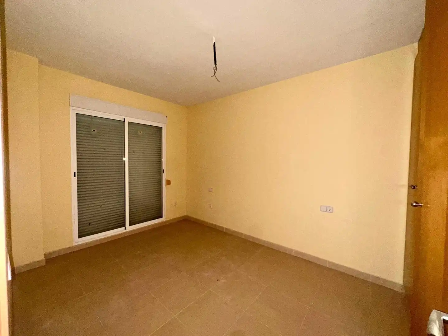Habitación de Piso en venta en Llombai con Aire acondicionado y Balcón