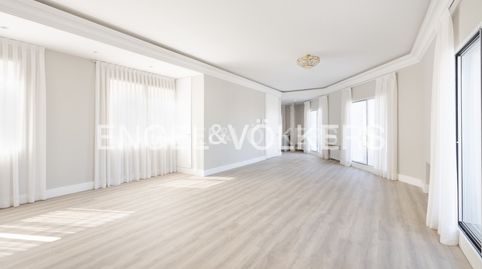 Photo 2 of Attic for rent in Paseo de la Castellana, Castellana, Madrid Capital