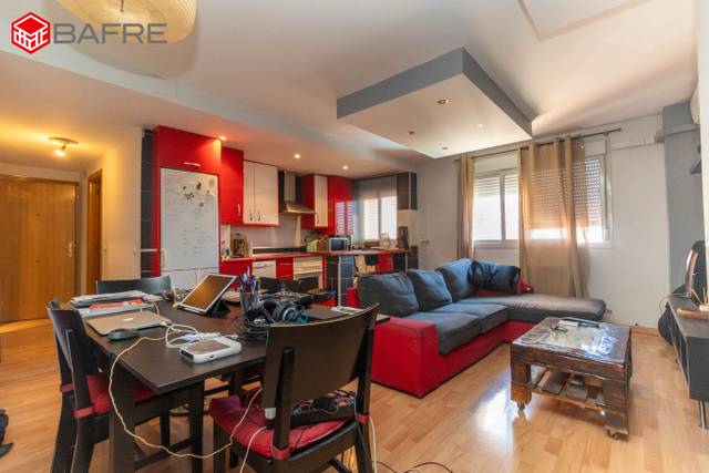 Piso en Venta en Calle de Berrocal en Butarque