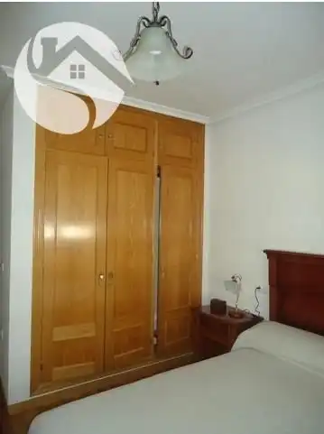 Habitación de Piso de alquiler en Cuenca con Calefacción y Amueblado