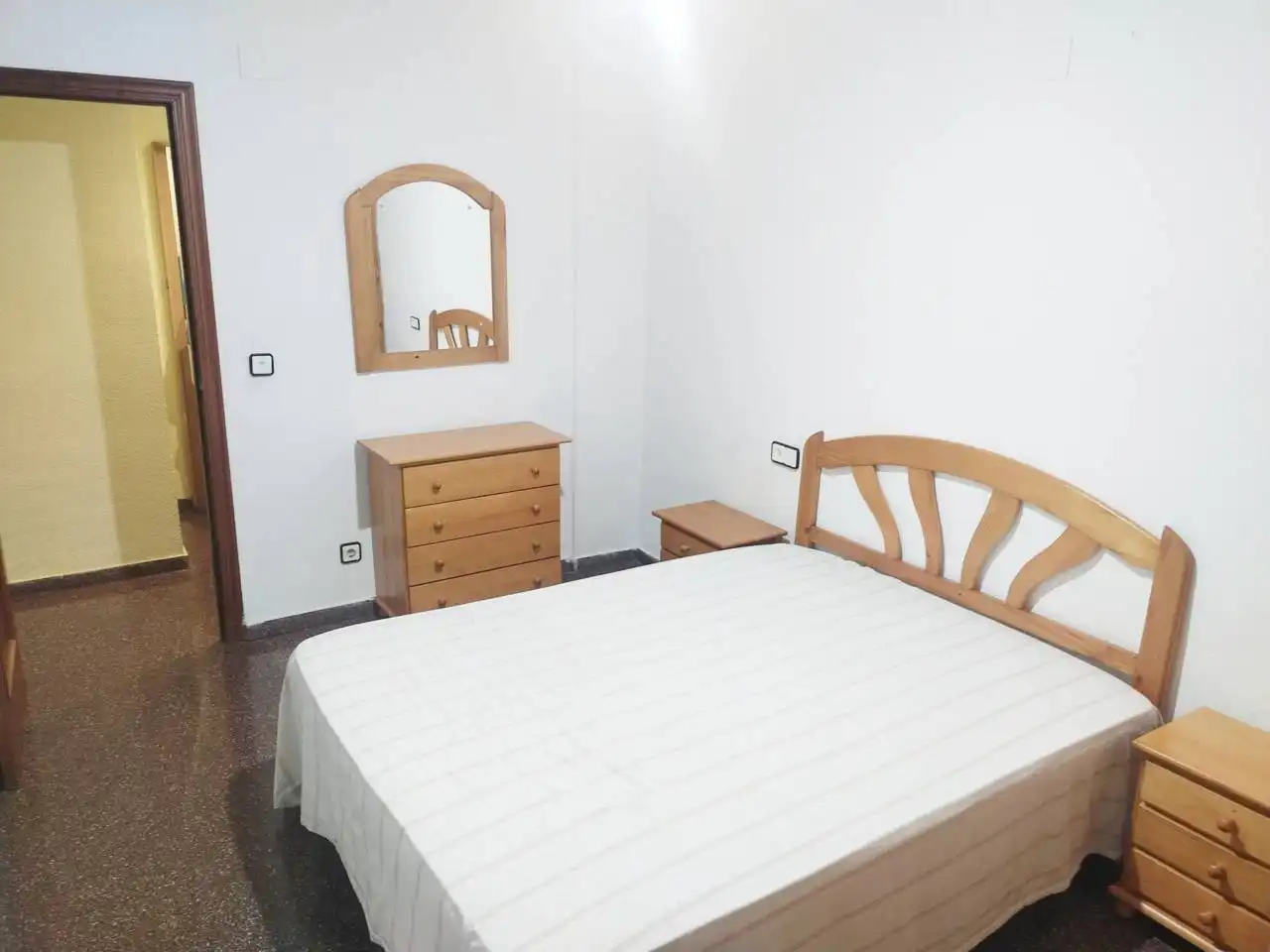 Schlafzimmer von Wohnungen zum Verkauf in Elche / Elx mit Balkon