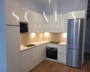 Kitchen of Duplex to rent in  Madrid Capital  with Air Conditioner