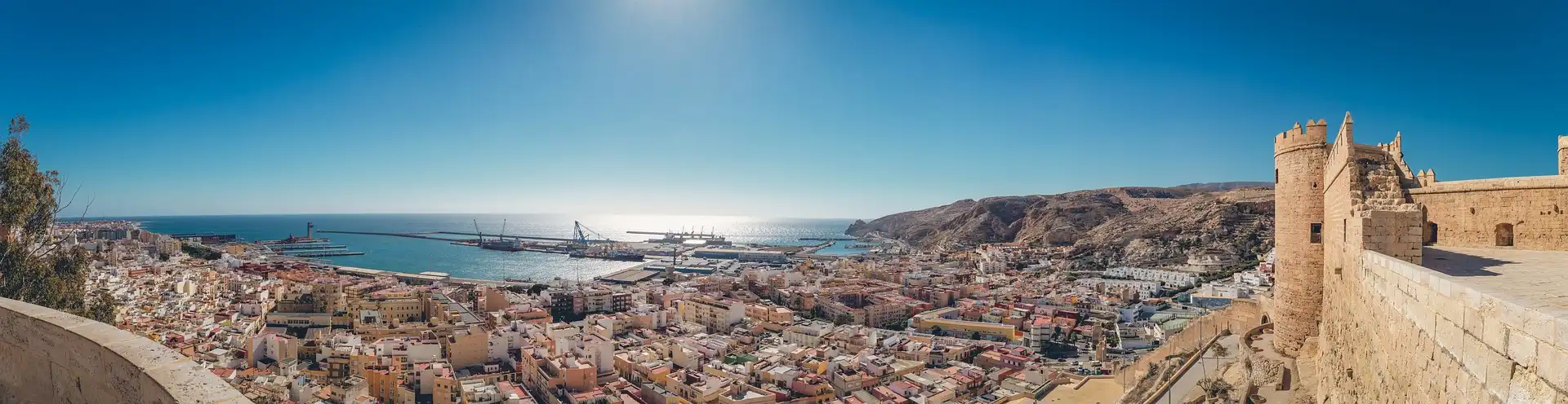 Vista exterior de Pis en venda en Almería