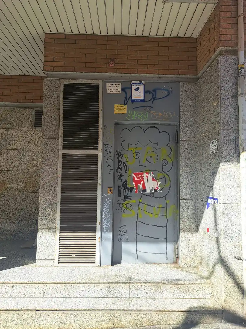 Vista exterior de Garaje en venta en Barcelona