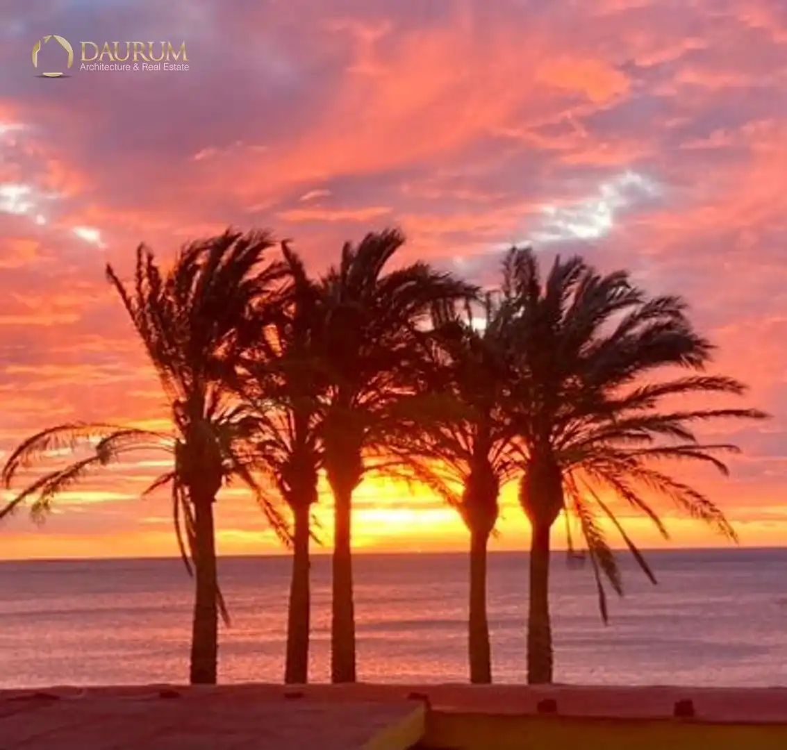 Vista exterior de Casa adosada en venta en Benalmádena con Aire acondicionado, Calefacción y Trastero
