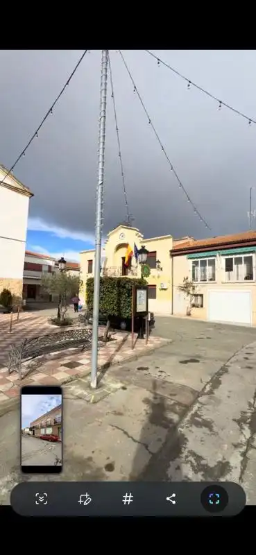 Vista exterior de Local en venta en Espinosa de Henares con Calefacción