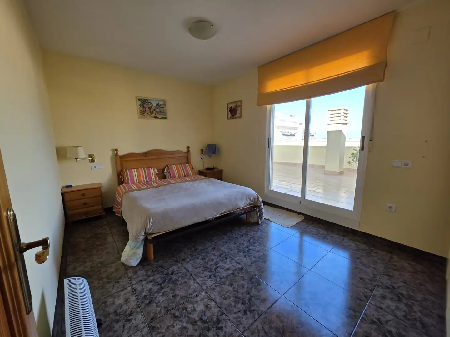 Habitación de Ático en venta en La Ràpita con Aire acondicionado, Terraza y Amueblado