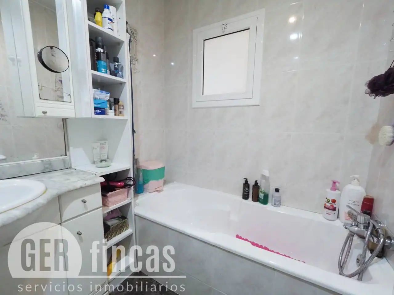 Badezimmer von Wohnung zum Verkauf in Terrassa mit Heizung und Alarm
