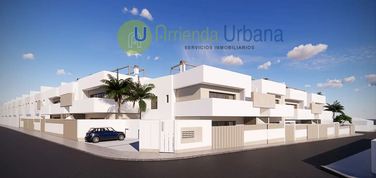Vista exterior de Casa adosada en venta en Pilar de la Horadada con Calefacción, Terraza y Piscina