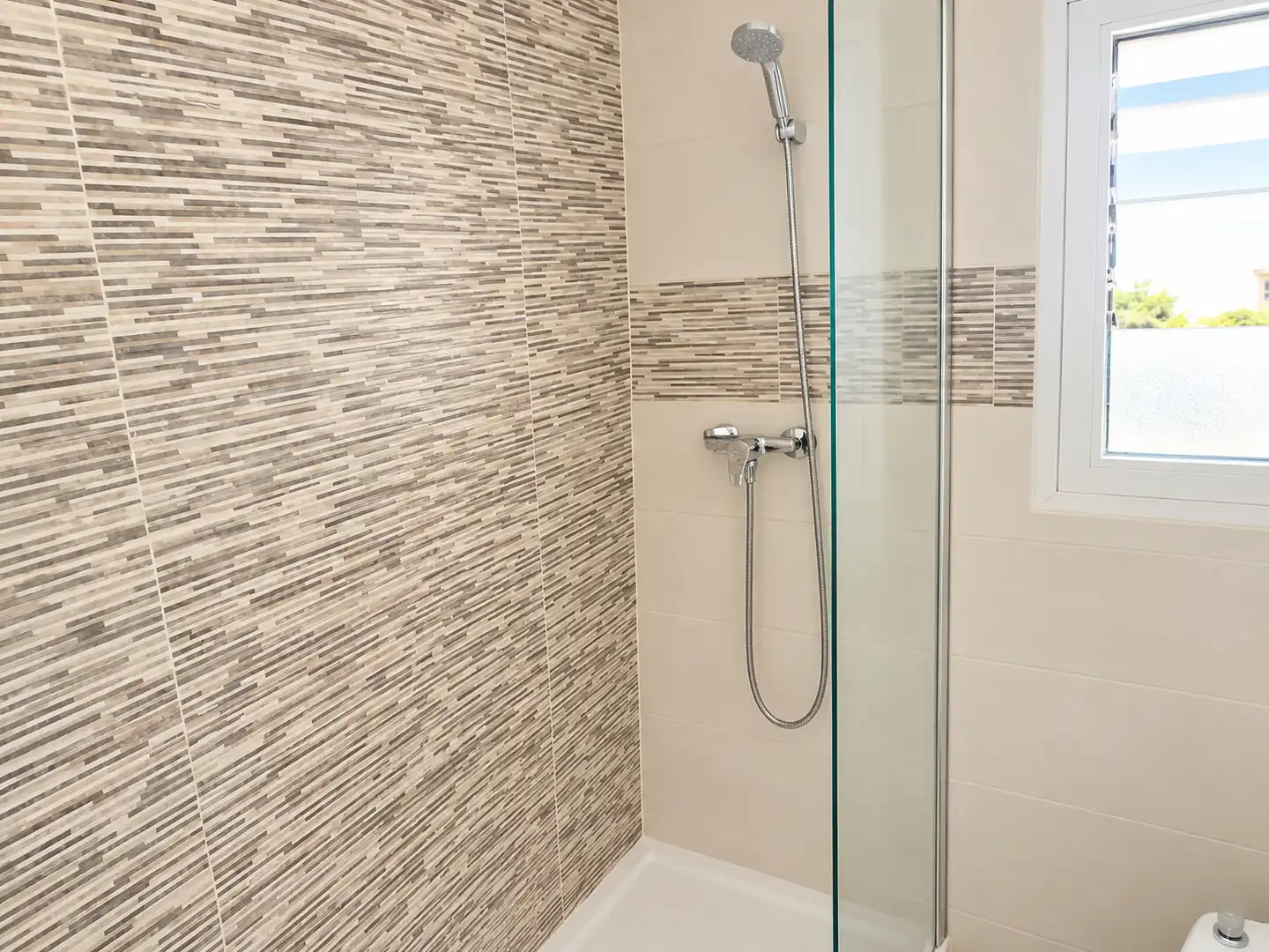 Flat with terrace for sale in Carrer de Sant Mateu, imagen 7