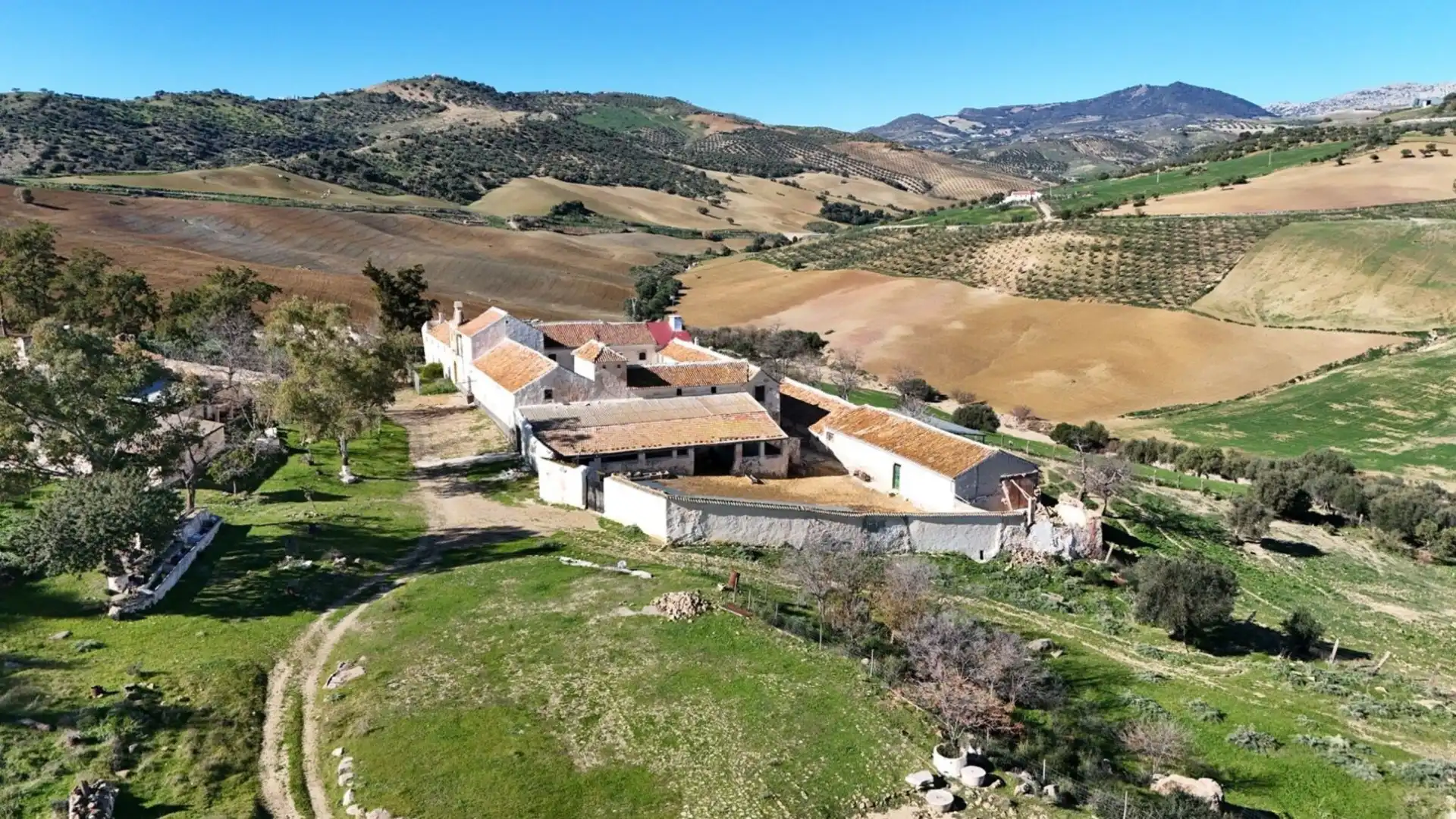 Landhaus mit Garten zum Verkauf in Villanueva de la Concepción, imagen 2