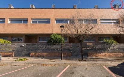 Exterior view of Single-family semi-detached for sale in  Pamplona / Iruña  with Heating, Private garden and Terrace