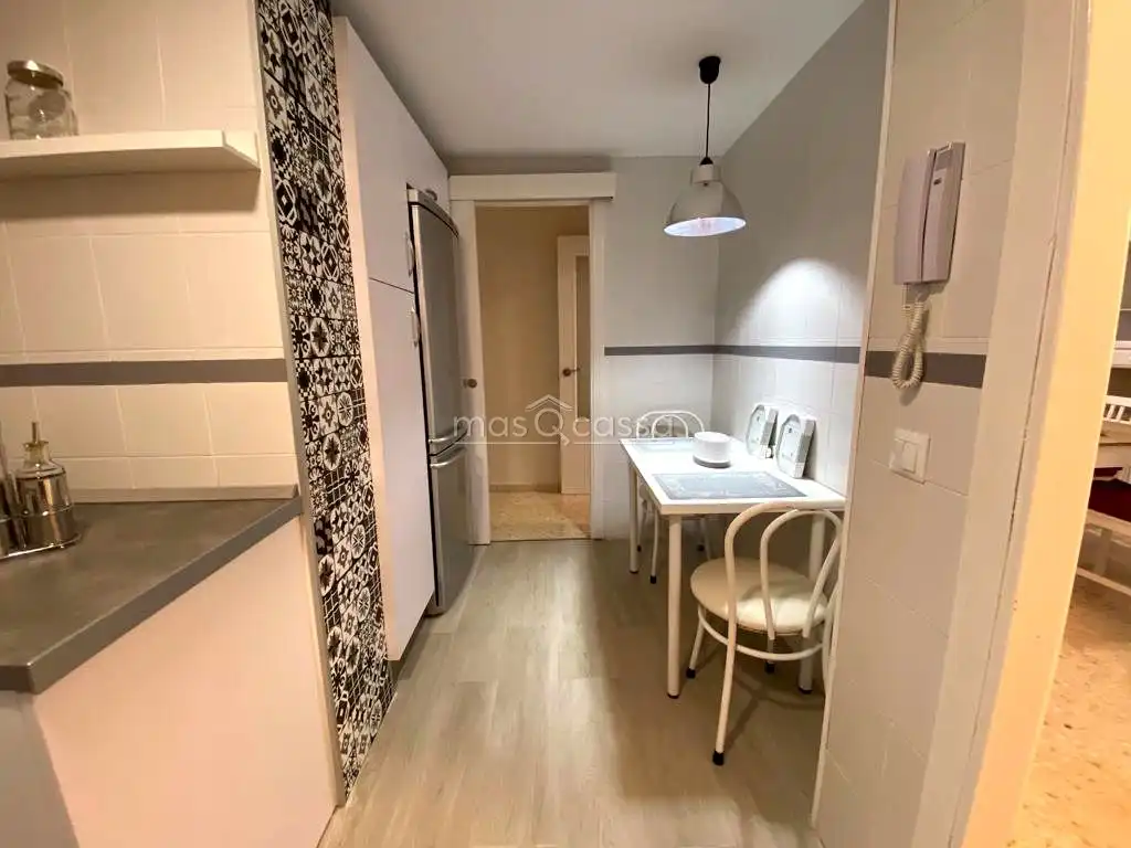 Cocina de Piso de alquiler en La Línea de la Concepción con Amueblado