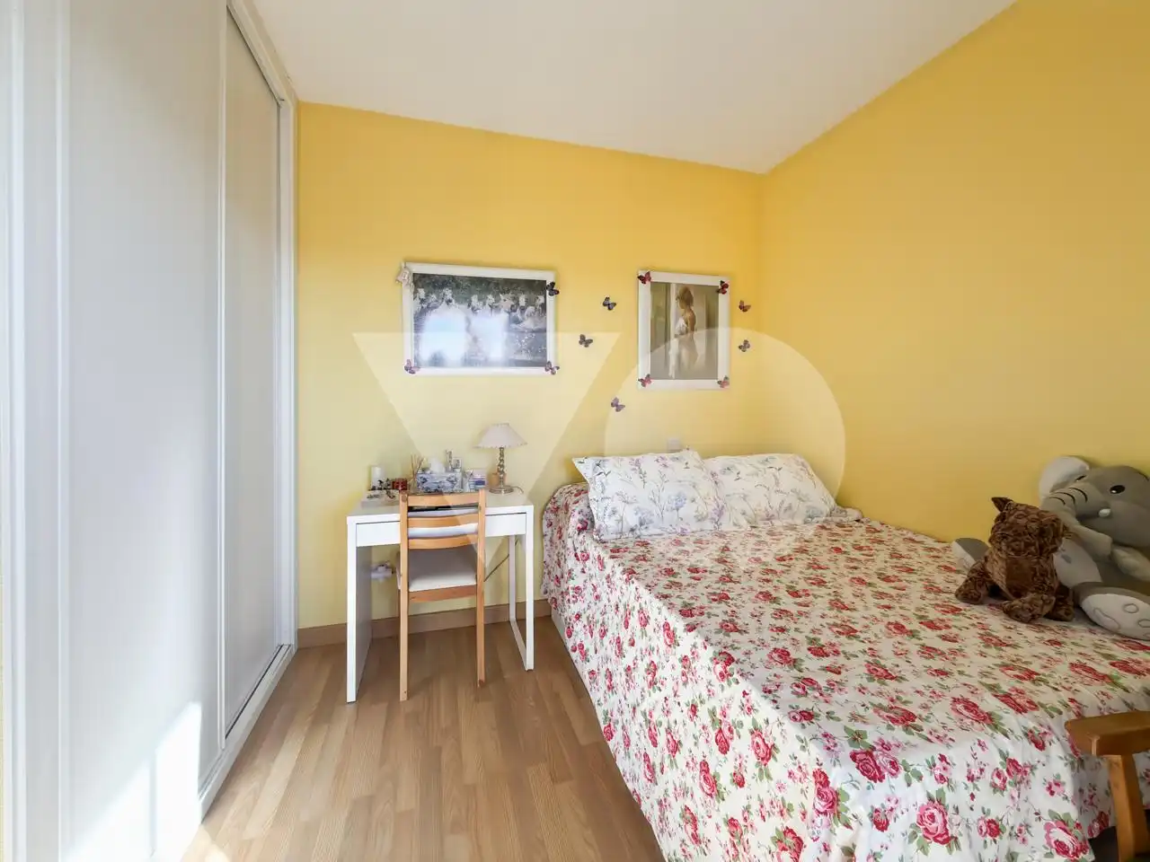 Bedroom of Flat for sale in Fuencarral - El Pardo