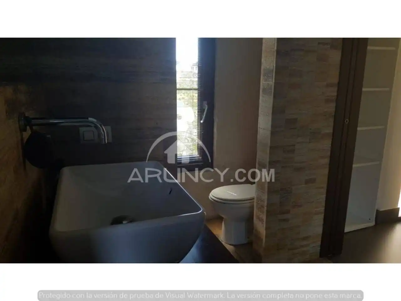 Baño de Casa o chalet en venta en Montequinto con Aire acondicionado, Calefacción y Jardín privado