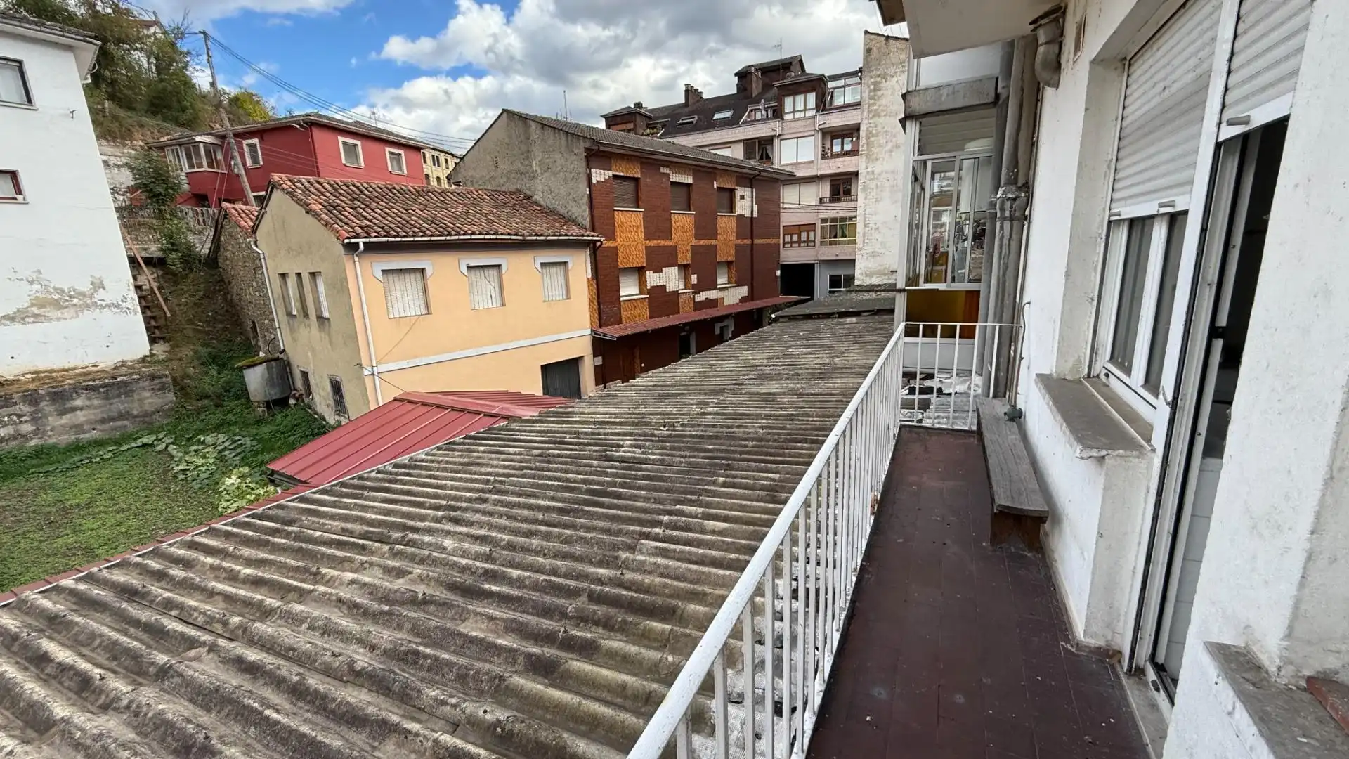 Balcony of Flat for sale in Aller  with Terrace