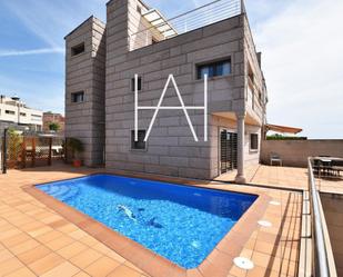 Swimming pool of House or chalet for sale in Tiana  with Air Conditioner, Heating and Swimming Pool