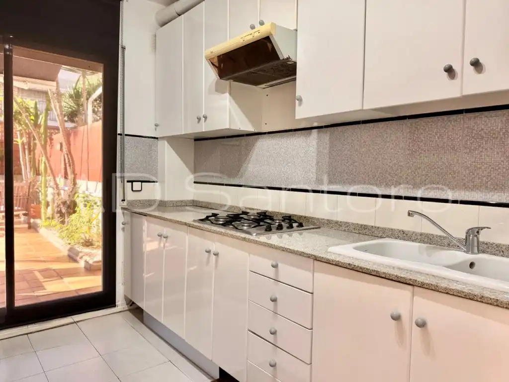 Cocina de Casa adosada en venta en Vilanova i la Geltrú