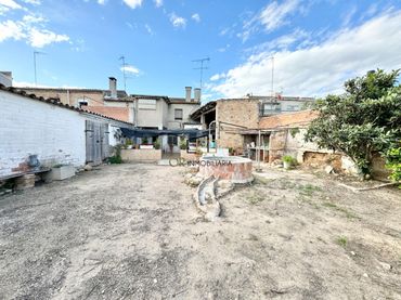 Casa con jardín en venta en Els Monjos