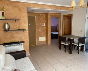 Schlafzimmer von Wohnungen zum verkauf in Tirgo mit Balkon