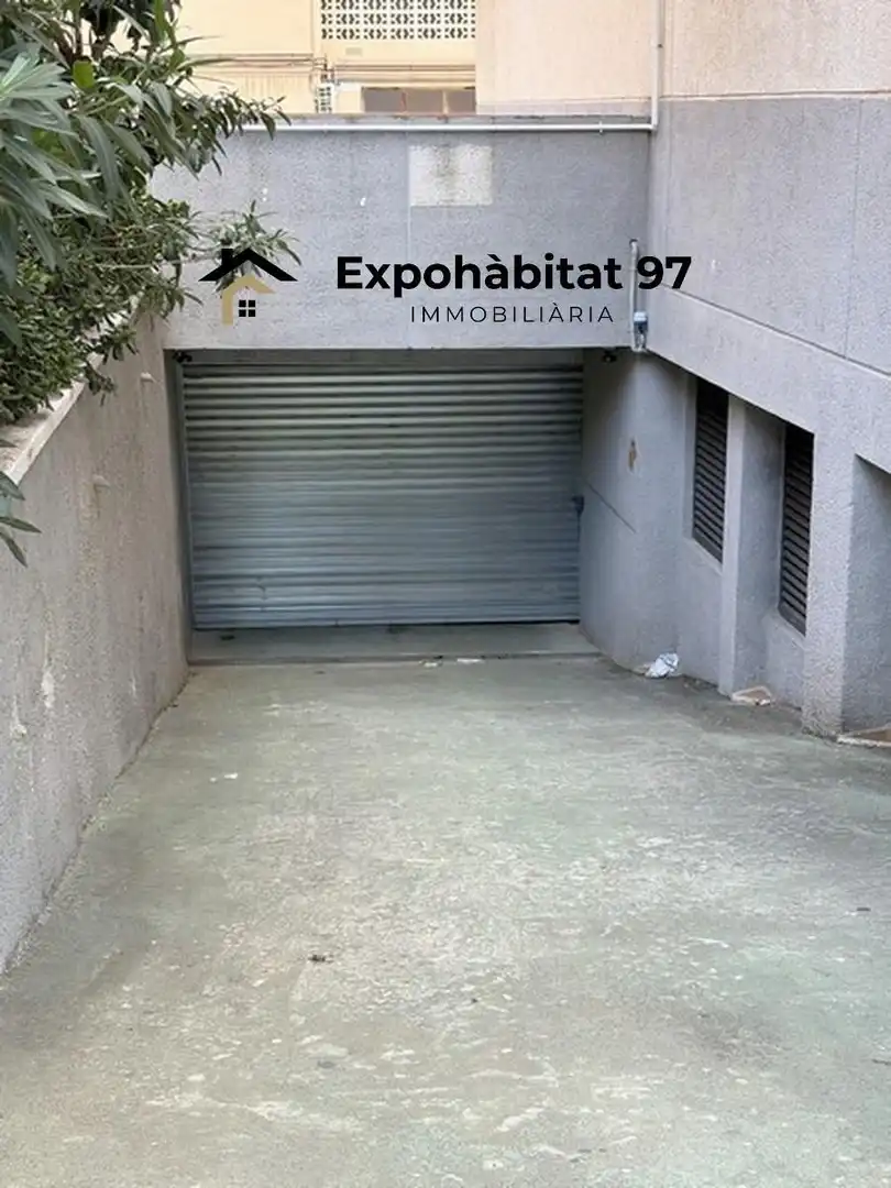 Einzelparkplatz zum Verkauf in Carrer de Cambrils 9, imagen 7