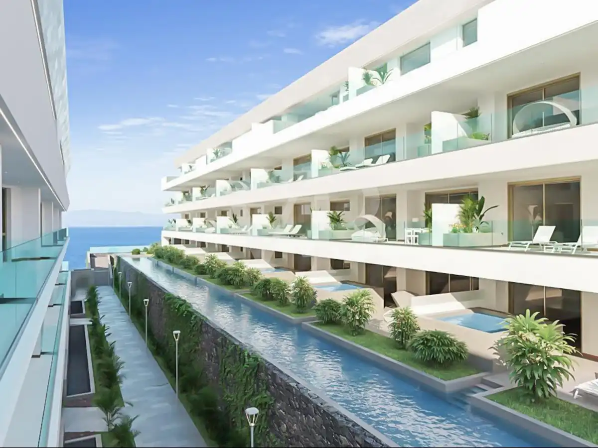 Terreno residencial en venta en Playa de San Juan, imagen 3