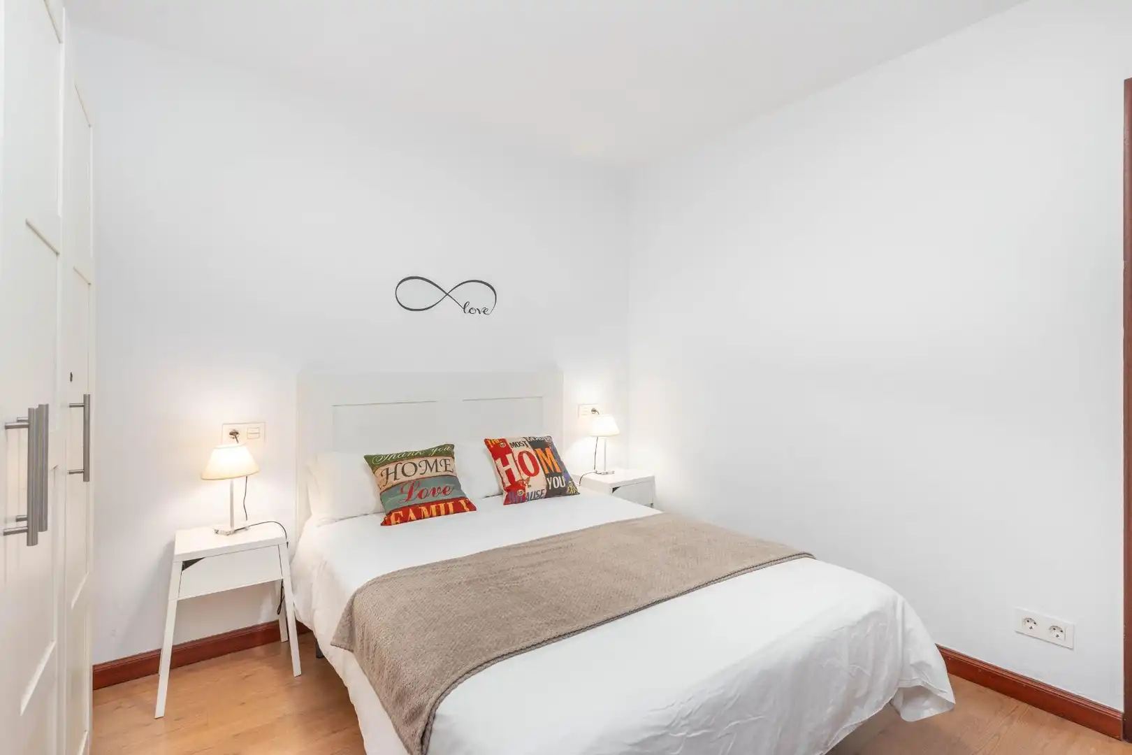 Habitación de Piso en venta en Gijón  con Calefacción y Amueblado
