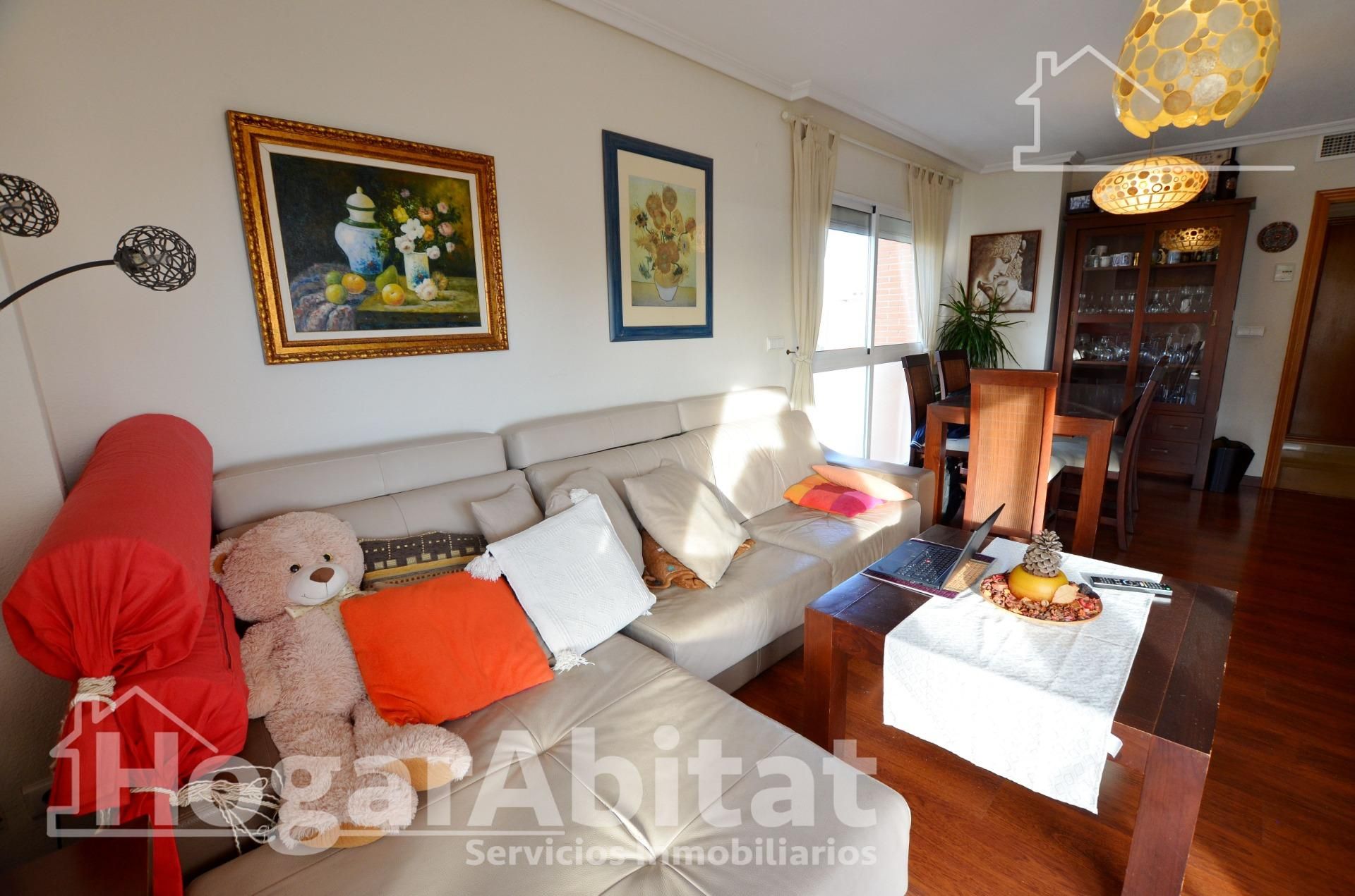 Living room of Flat for sale in Alicante / Alacant  with Air Conditioner, Heating and Balcony
