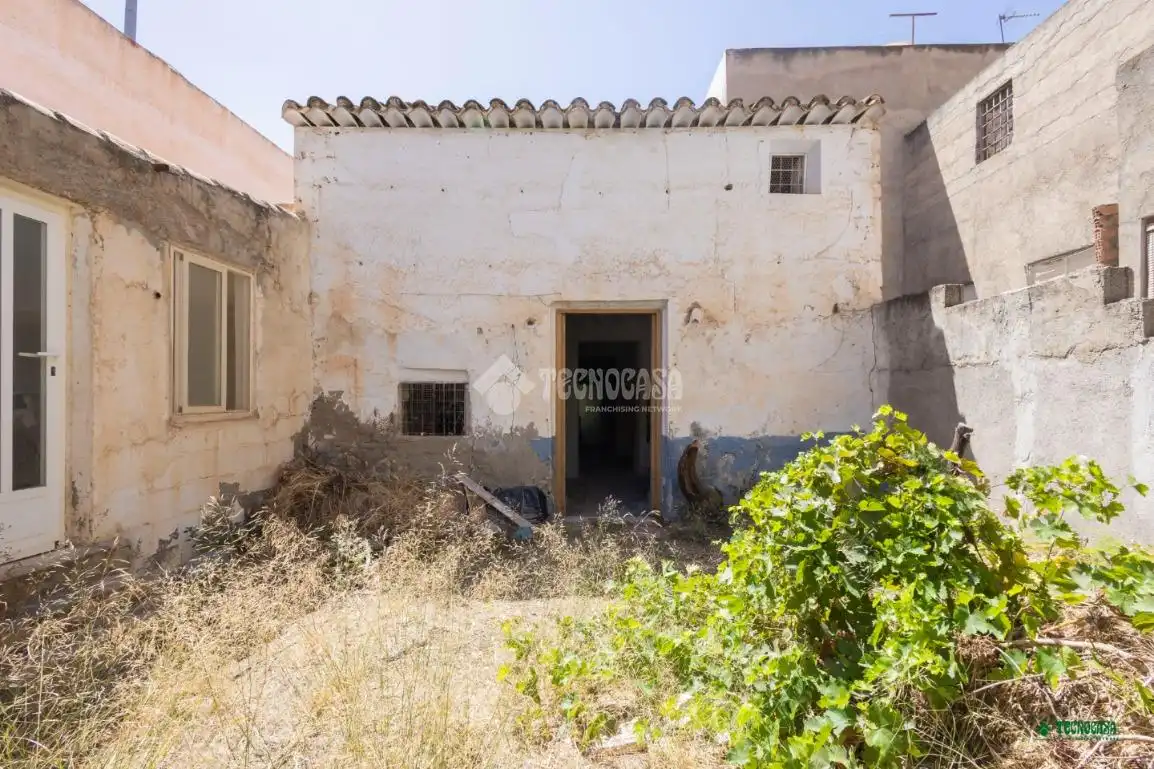 Casa adosada en venta en Albox