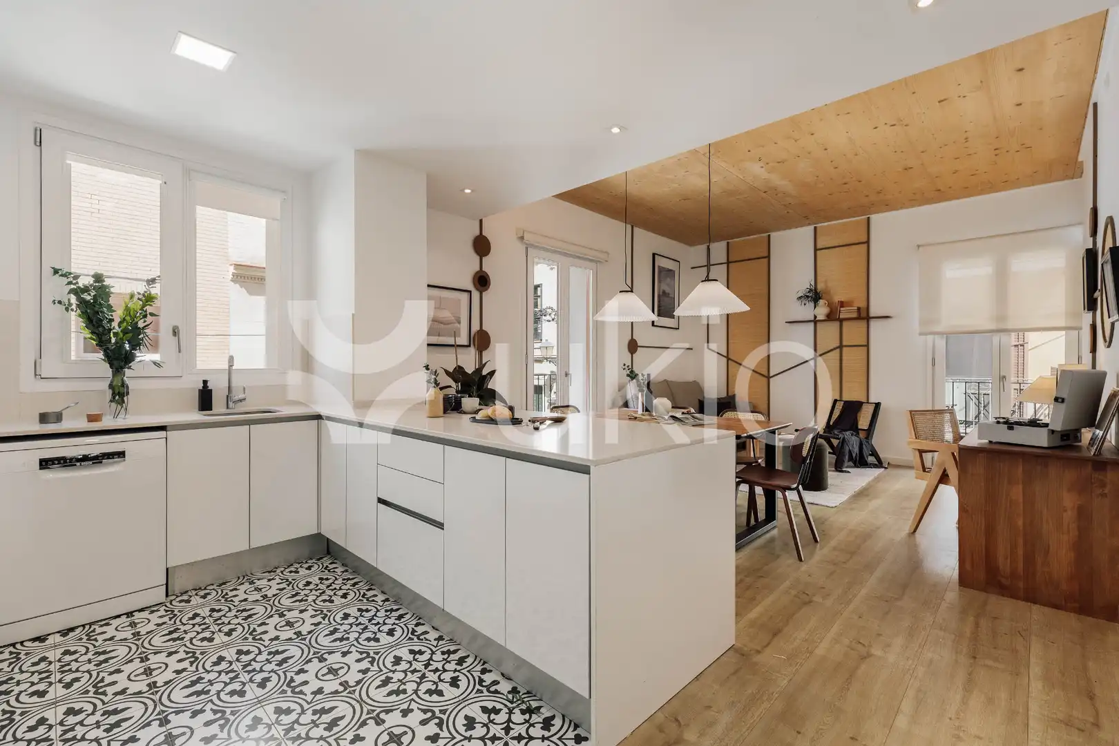 Cuina de Apartament de lloguer en Barcelona amb Aire condicionat, Calefacció i Terrassa