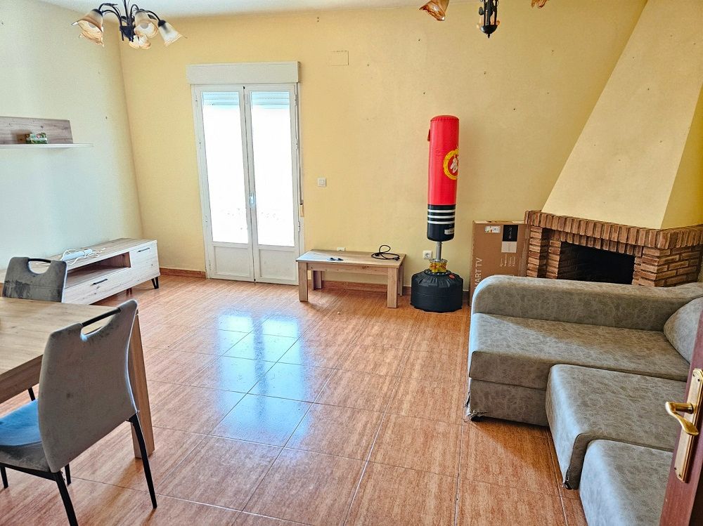Living room of Flat for sale in Membrío