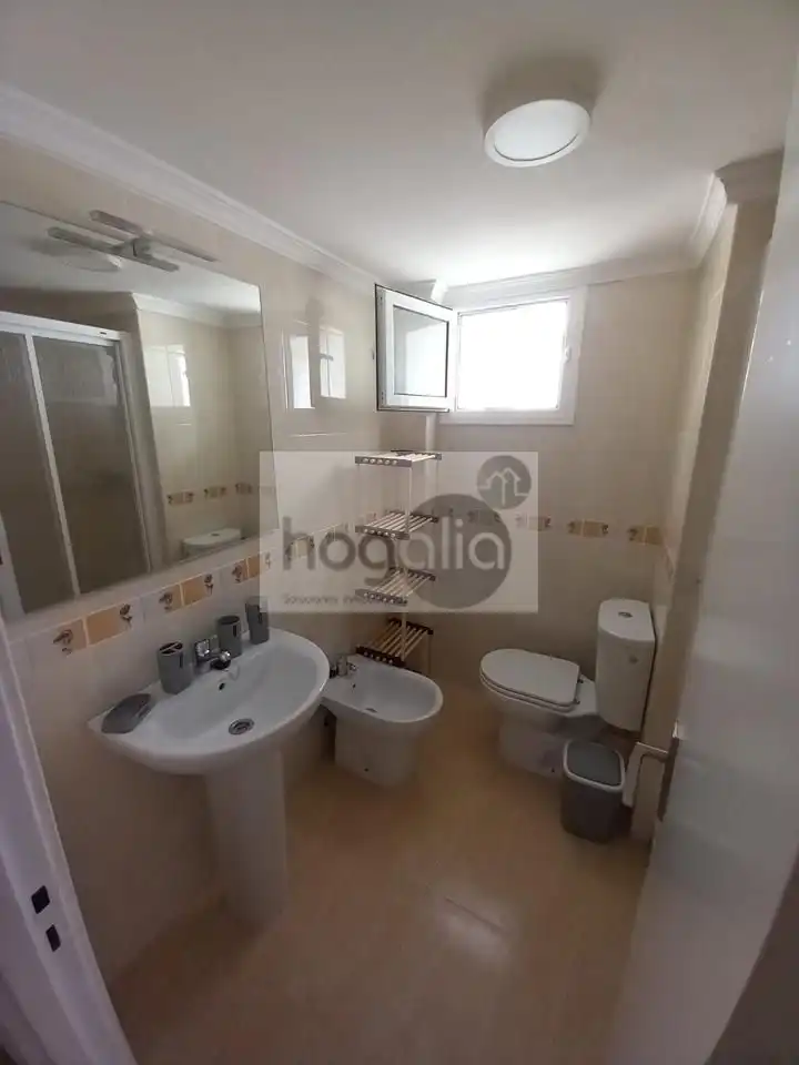 Wohnung zur Miete in Juan XXIII - Rochelambert
