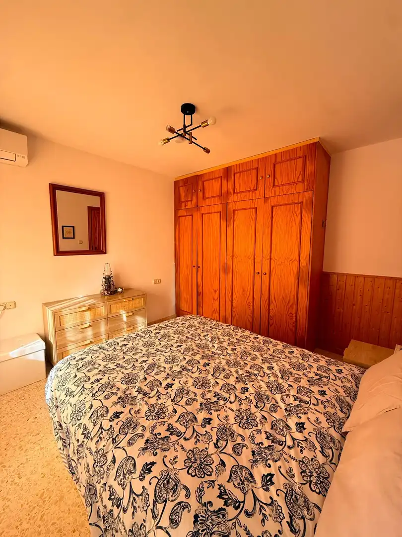 Habitación de Casa o chalet en venta en Coín con Calefacción, Terraza y Trastero