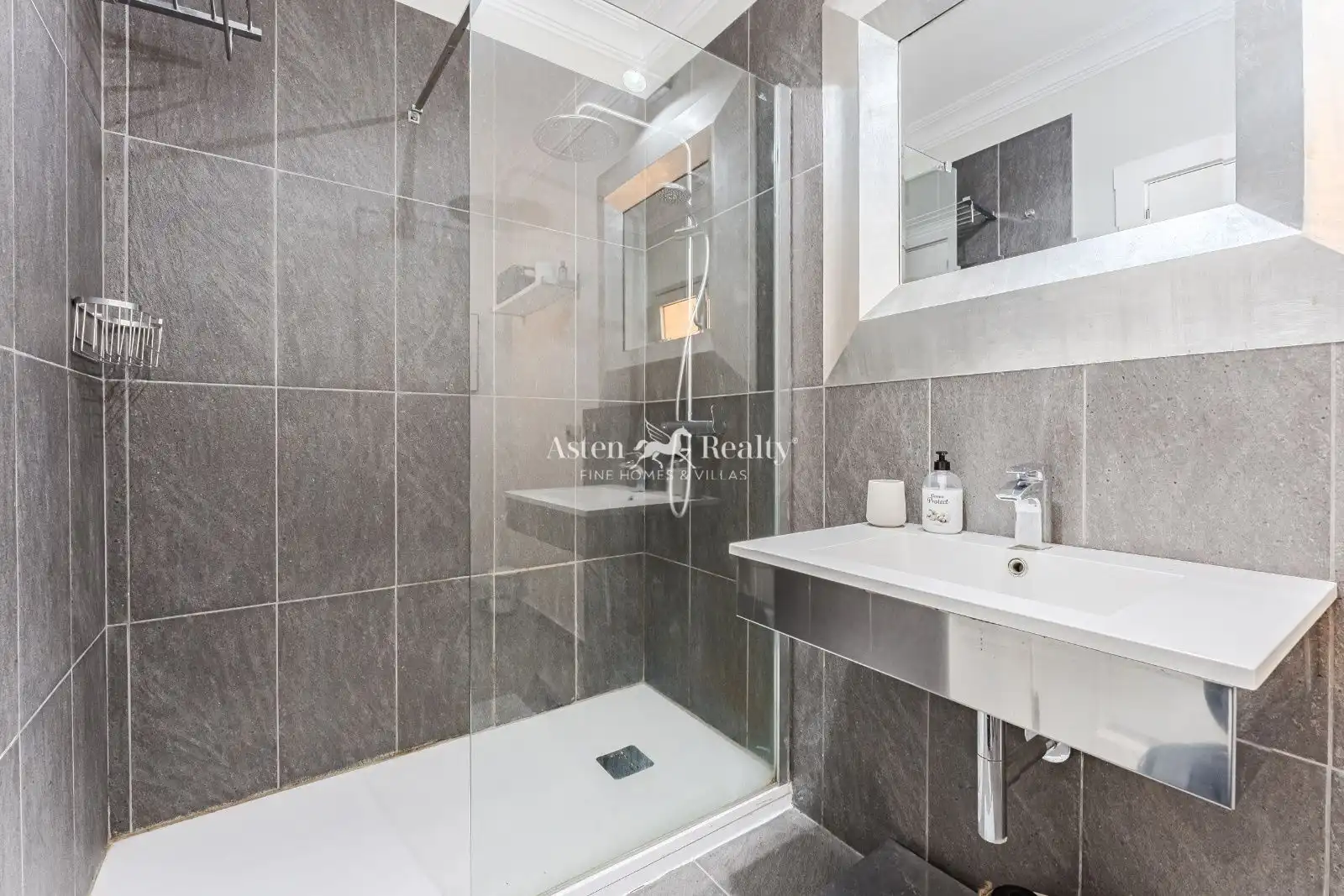 Baño de Casa o chalet en venta en Arona con Jardín privado, Terraza y Trastero