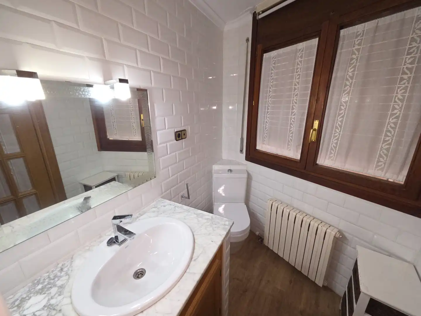 Baño de Piso en venta en Teruel con Calefacción