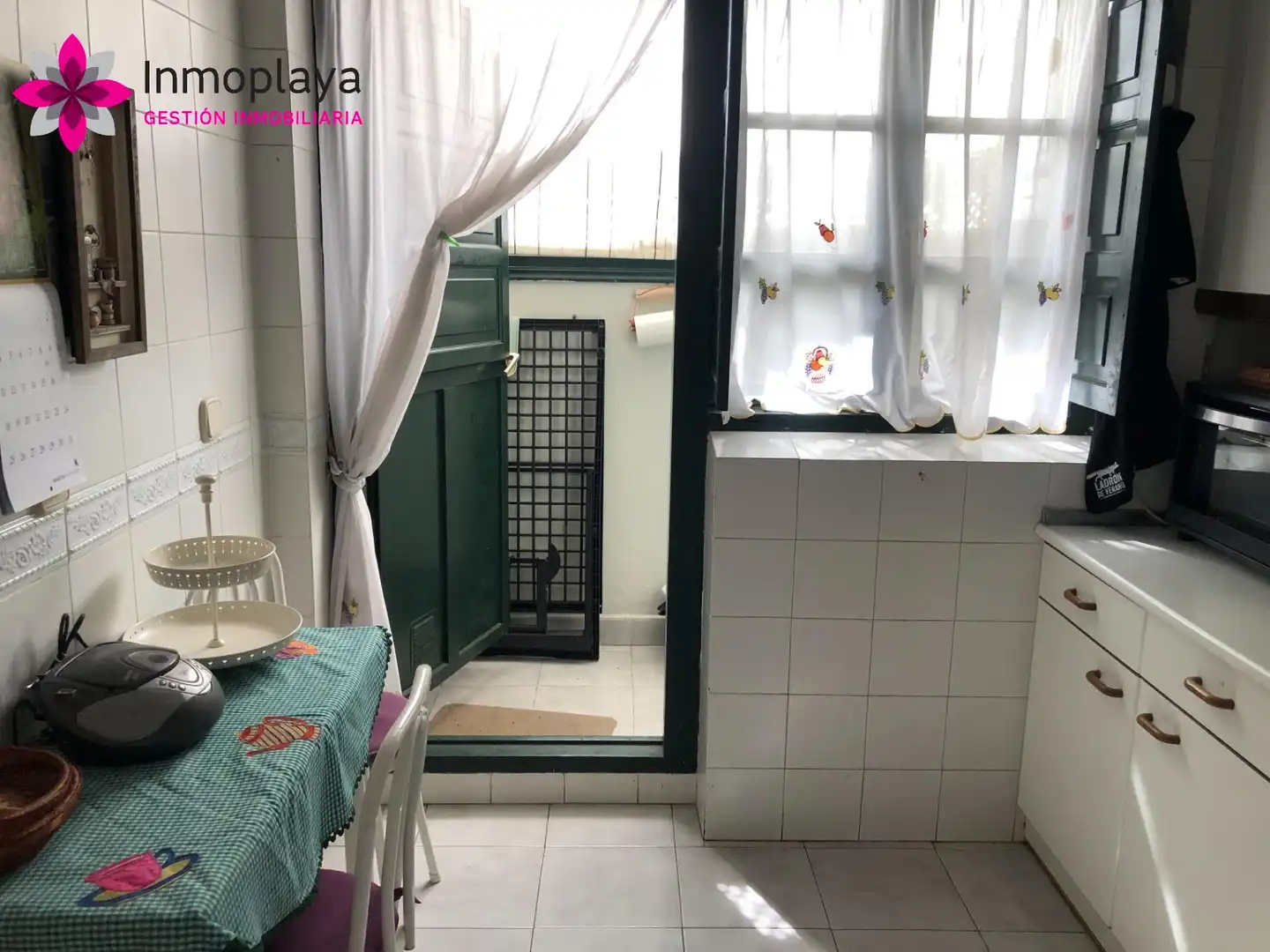 Adossat amb jardí en venda a Pedroso, imagen 18