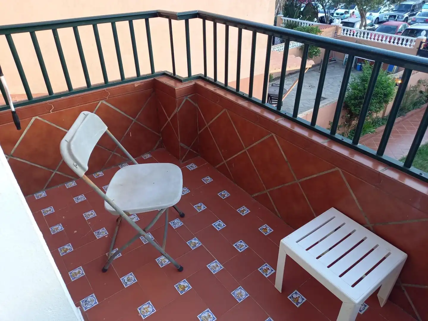 Terrasse von Einfamilien-Reihenhaus zur Miete in Algeciras