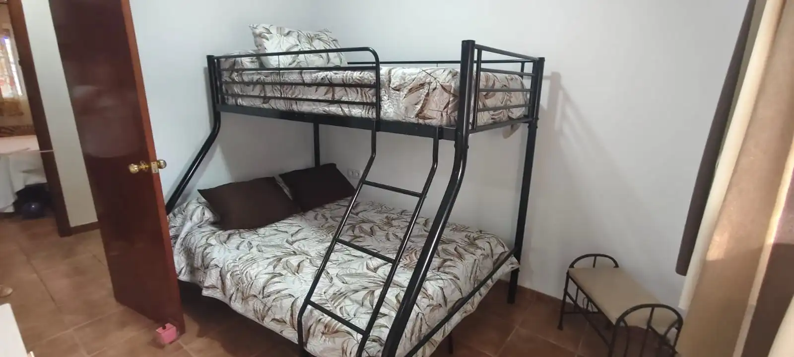 Habitación de Finca rústica en venta en Cañada Rosal, Sevilla
