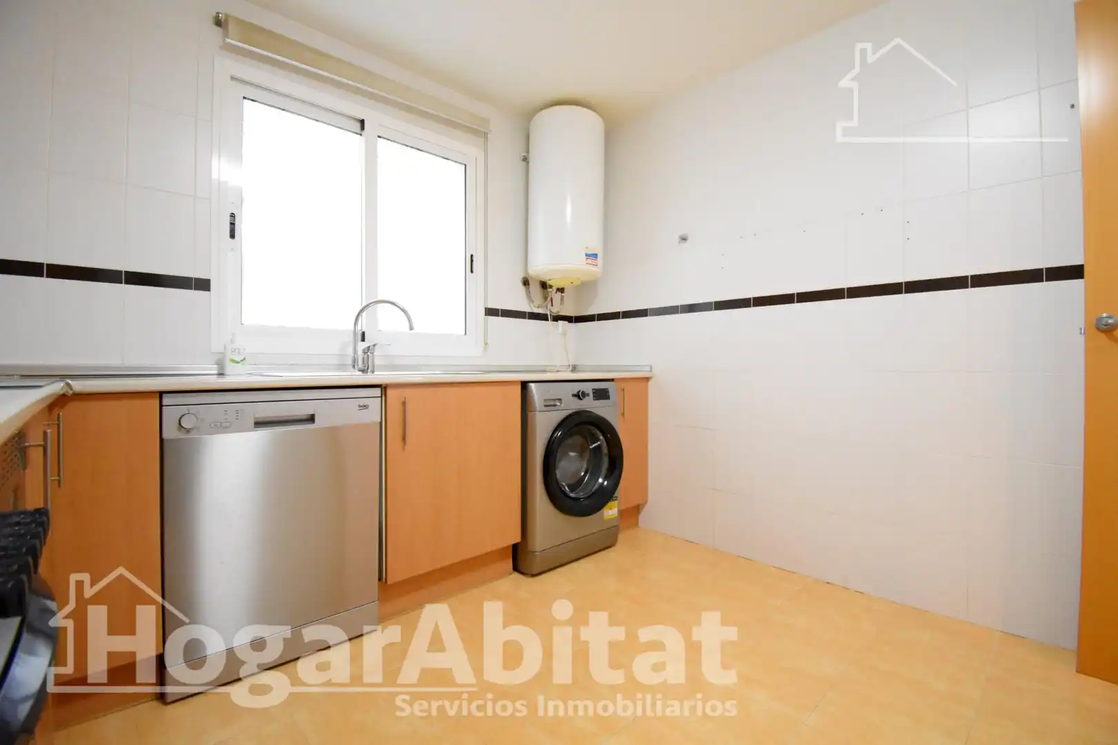 Kitchen of Attic for sale in Pedreguer  with Air Conditioner, Parquet flooring and Terrace
