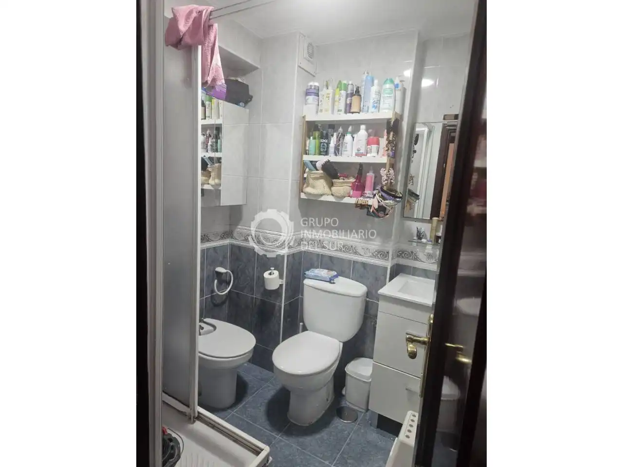Baño de Piso en venta en Cádiz con Aire acondicionado