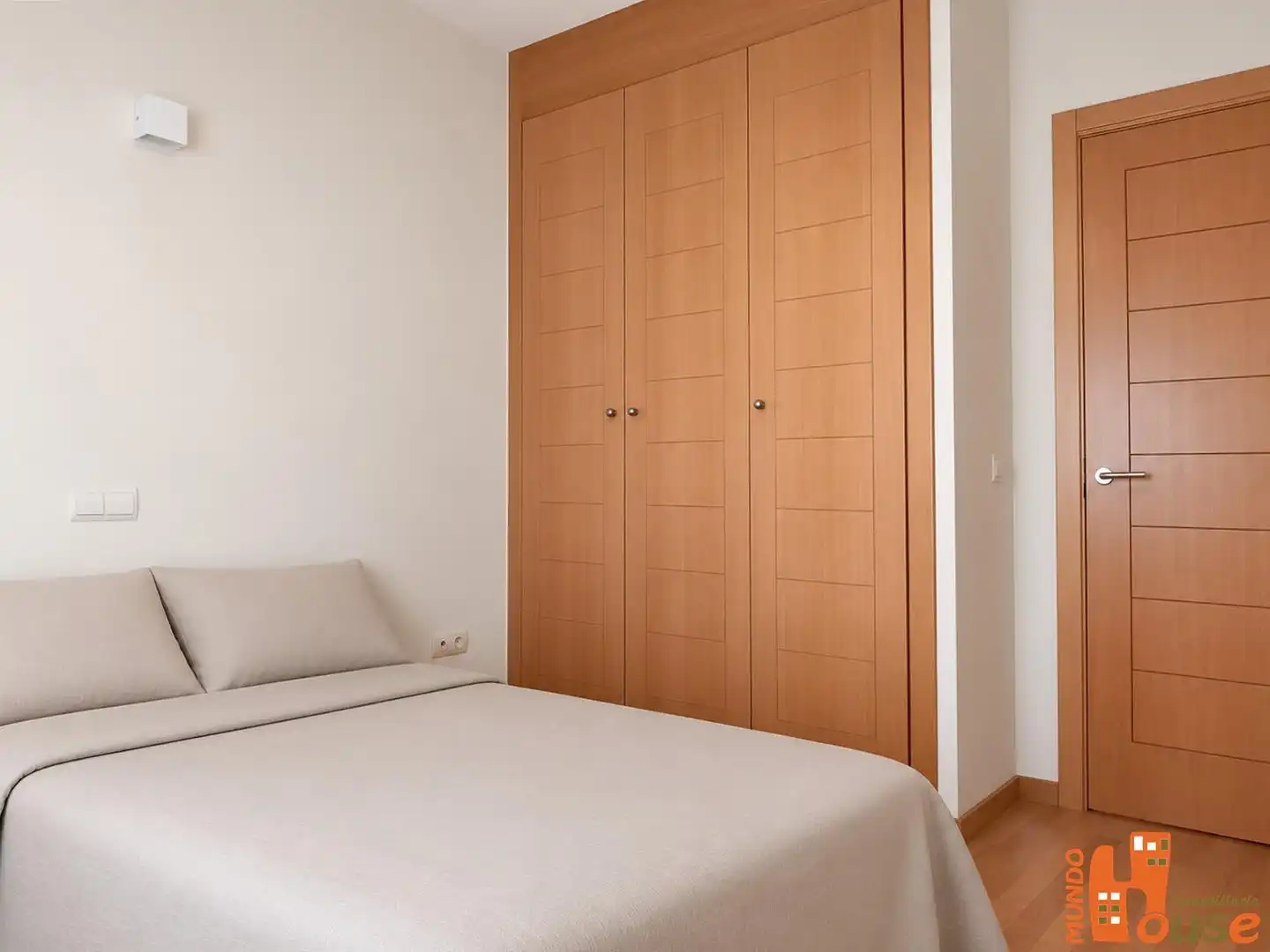 Schlafzimmer von Wohnung zur Miete in Real Sitio de San Ildefonso mit Möbliert und Balkon